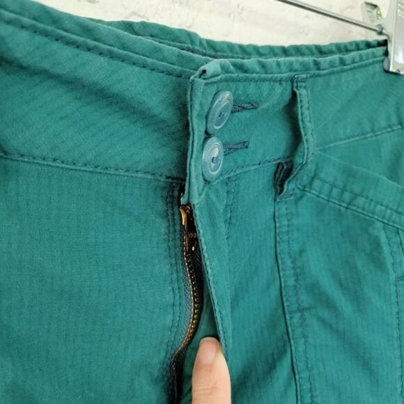 JAG Classic Fit Crop Pants Jade Green Textured Fabric Womens Size 8 Capris - Picture 4 of 10